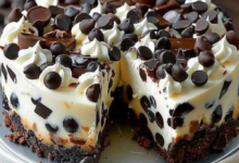 Chocolate Chip Cookie Dough Cheesecake